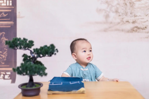 涉县宝宝几个月用拉拉裤